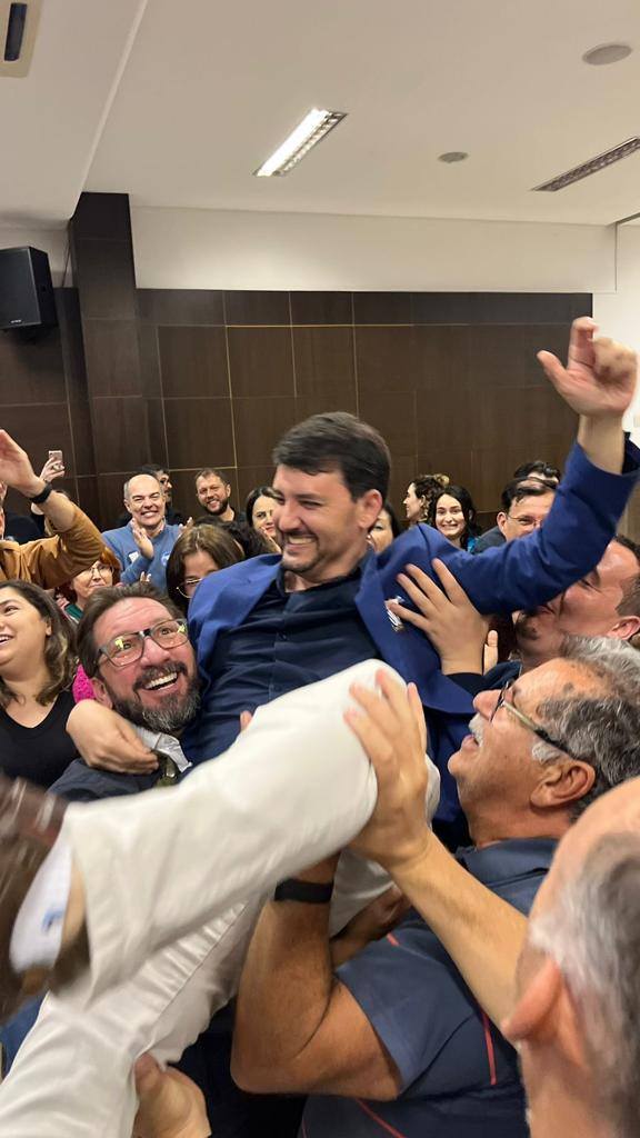 Alexandre Webber segue na Reitoria; Emerson Fey vence no campus de Marechal Rondon