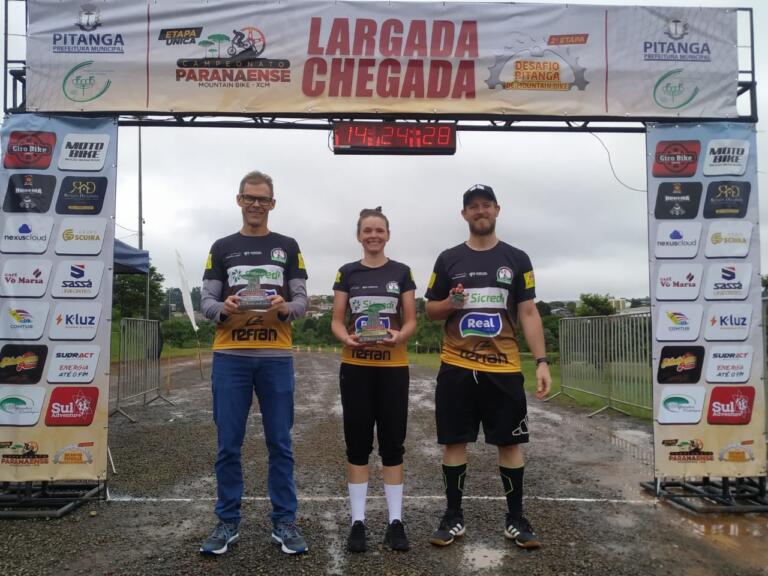 Rondonense Rosângela Schmitz é tricampeã paranaense de mountain bike