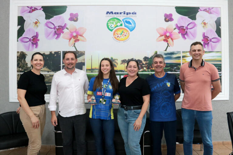 Camile Friske é destaque no Paranaense de Vôlei Sub-14 por Foz do Iguaçu