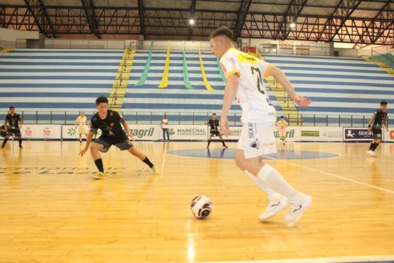 AACC vence APAF e se aproxima da classificação no Paranaense sub-17