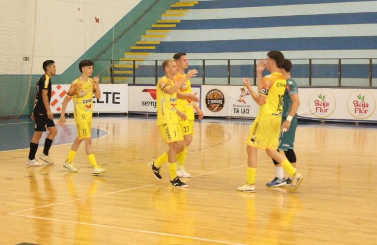 Goleada sobre Realeza coloca AACC na Fase Final do Paranaense sub-17