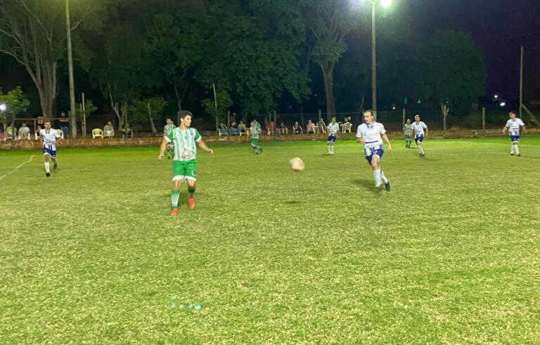 Eros Hookah e vira sobre Boa Esperança e larga em vantagem na decisão do Municipal de Entre Rios