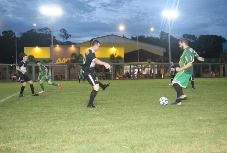 2ª rodada do Interno de Suíço da AACC é marcada por empates