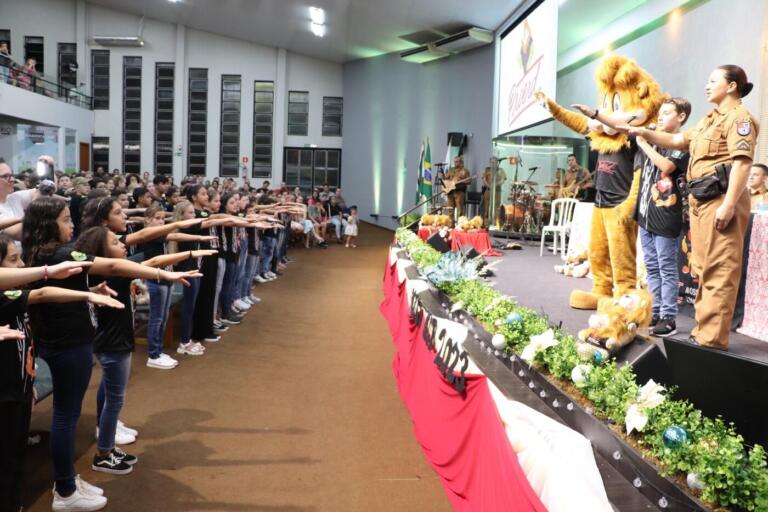 Proerd forma turma de 370 alunos rondonenses; veja fotos!