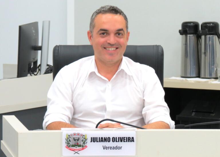 Vereador Juliano Oliveira solicita complexo poliesportivo para o bairro Boa Vista