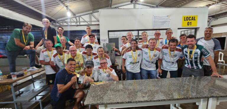 Encontro na AACC marca encerramento da temporada da equipe de futebol máster de Marechal Rondon