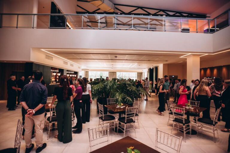 Maior centro de eventos de Puerto Iguazu é inaugurado