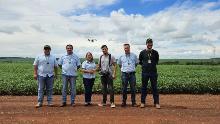 Copagril realiza entrega técnica de drones a produtores que investem em inovação