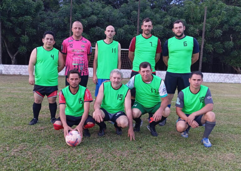 Municipal de Futebol Suíço de Pato Bragado define terceiros lugares