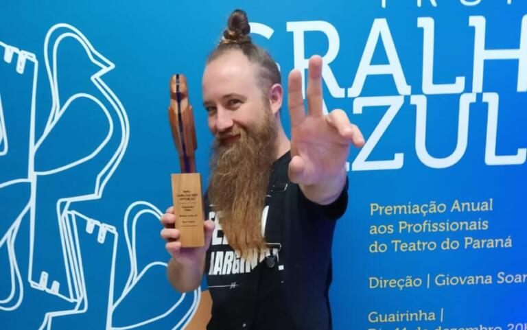 Espetáculo dirigido por rondonense vence Troféu Gralha Azul