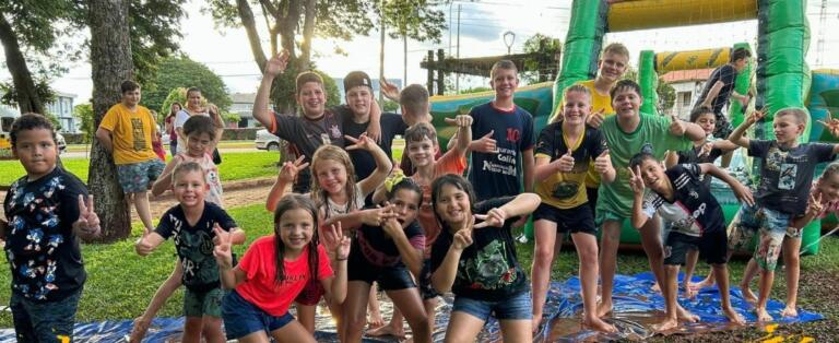 Colônia de Férias começa neste domingo na praça de Mercedes