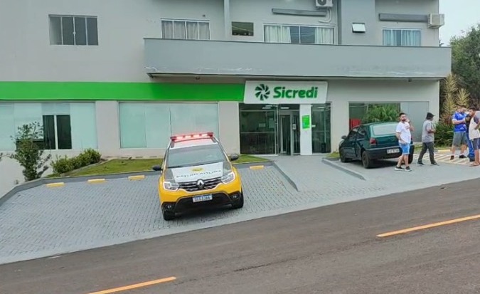 Agência bancária é alvo de assalto à mão armada em Saudade do Iguaçu