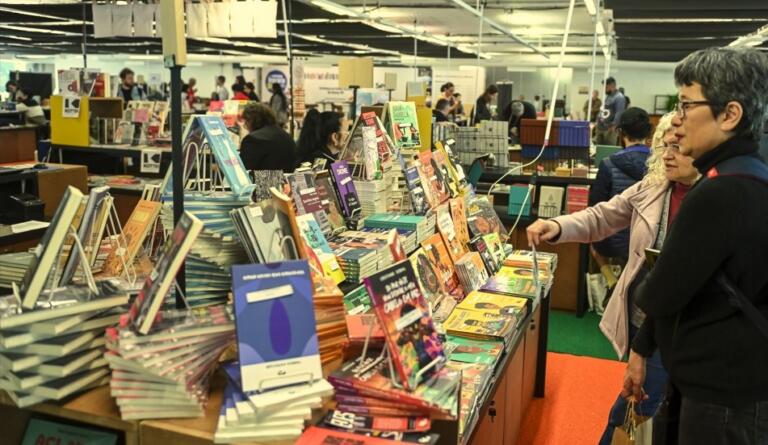 Sesc confirma realização do maior evento literário do Paraná para 2024; Marechal está entre os contemplados