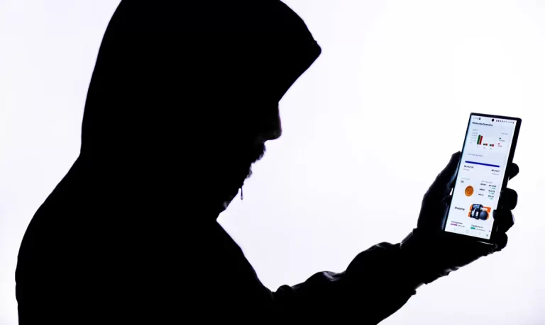 Golpe do falso prêmio causa prejuízo de mais de R$ 2 mil em Pato Bragado