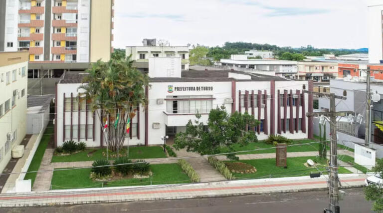 Prefeitura do Paraná abre PSS com salários de até R$ 16,8 mil; veja como se inscrever