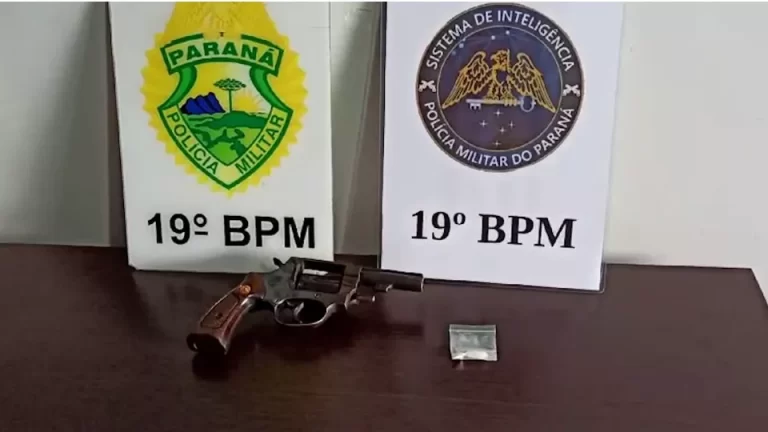 Moradora de Toledo tira blusa e esguicha leite materno em policial