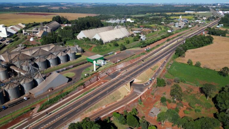 Com investimento de quase R$ 70 milhões, Itaipu entrega trecho de duplicação da BR-277