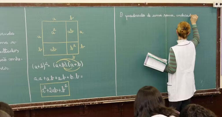 Em seis anos, procura por cursos de licenciatura cai 74% em universidades públicas do Paraná