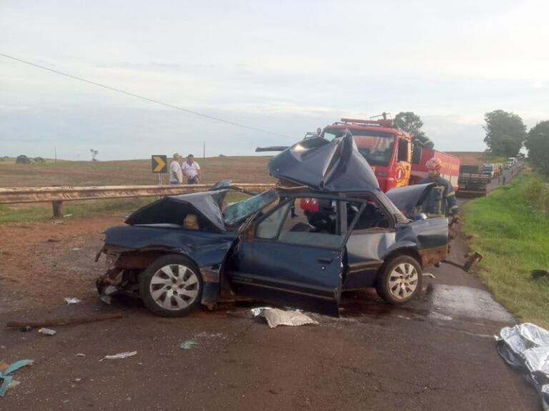 Duas pessoas morrem em grave acidente entre Terra Roxa e Guaíra