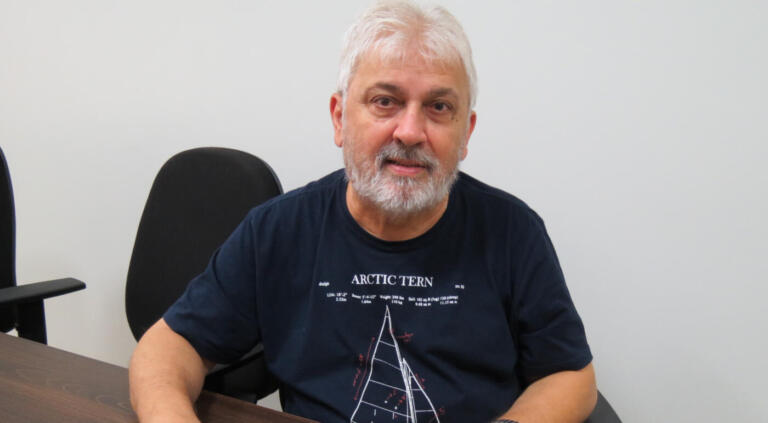 Professor Roberto Nassar recebe título de “Cidadão Honorário” na terça-feira