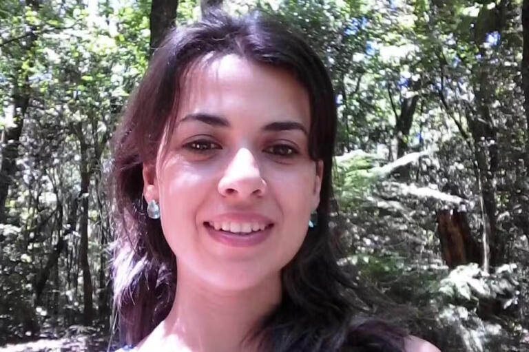 Dias antes de ser morta na frente dos filhos, mulher evitou que ex-marido cometesse suicídio, diz polícia