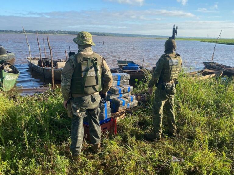PF e BPFron apreendem cerca de 270 quilos de maconha
