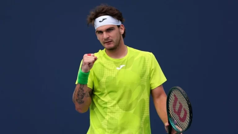 Thiago Wild joga muito, elimina Fritz e vai à 3ª rodada em Miami