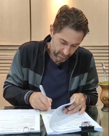 Assinadas ordens de licitação para reformas em Iguiporã e Porto Mendes