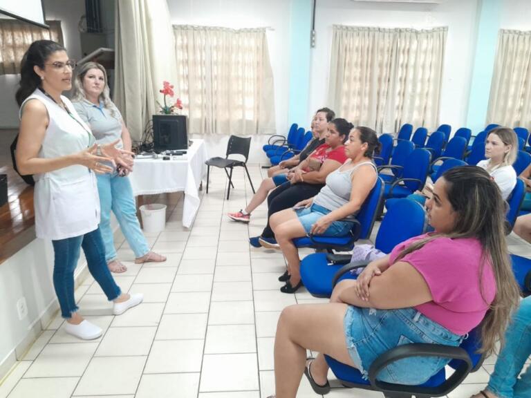 Assistência Social e Senac promovem aula inaugural do curso de Maquiador Profissional