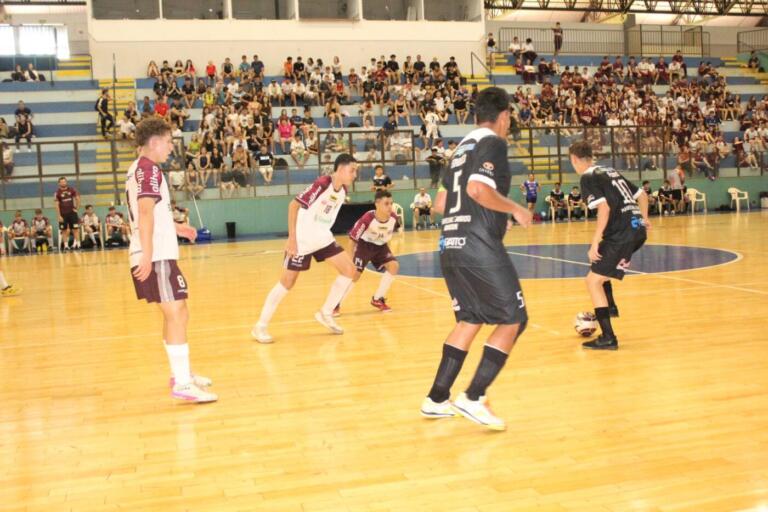 Viradas dramáticas colocam Rui Barbosa e Frentino na final dos Jogos Escolares