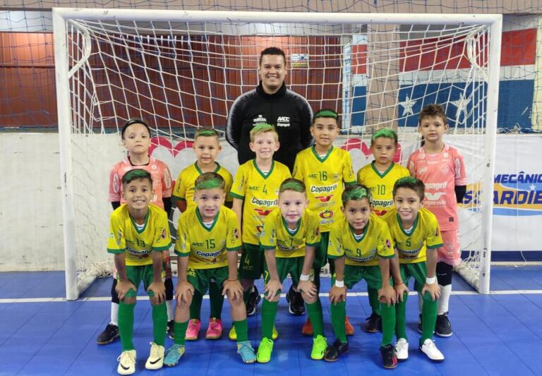 Sub-8 da AACC faz ótima campanha na 1ª fase do Paranaense; Feminino empata no RS pela Copa do Brasil