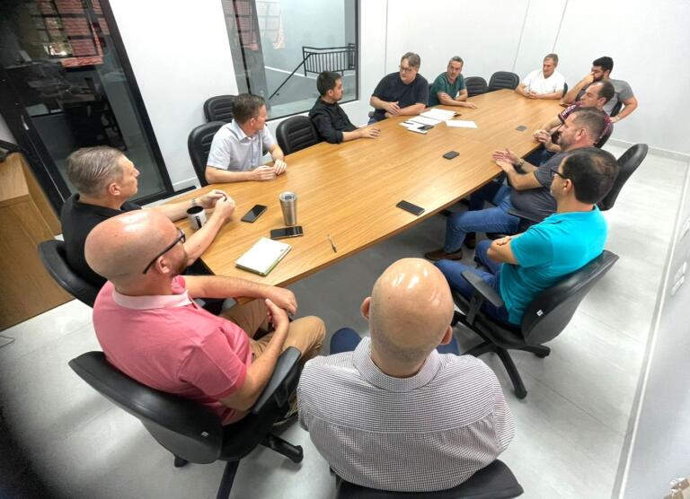 Projeto do novo Plano de Carreira dos Professores terá 1ª votação na sessão desta segunda-feira