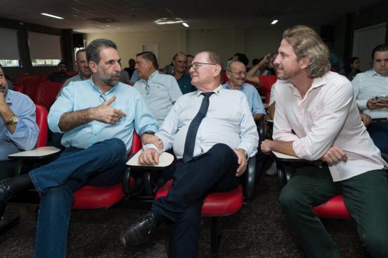 Uopeccan melhora tratamento do câncer com ação conjunta de Itaipu e Zeca Dirceu