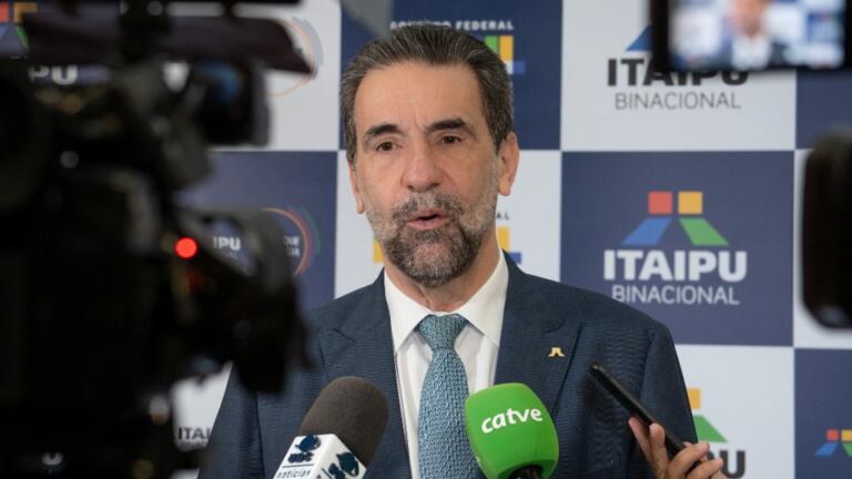 Acordo da tarifa beneficia o consumidor brasileiro, diz diretor-geral da Itaipu