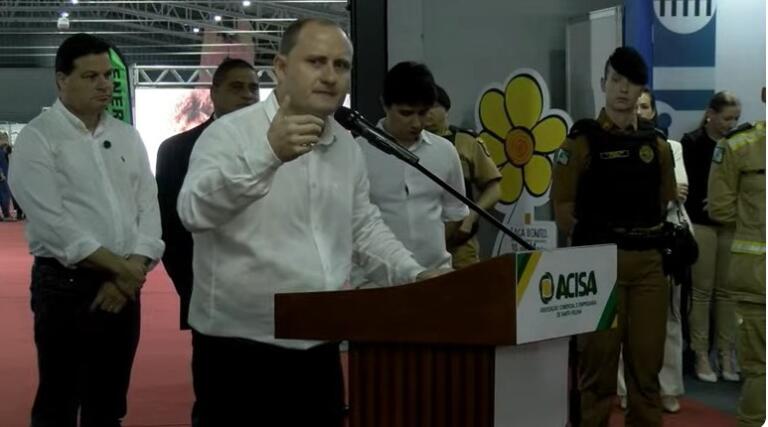 Expo Santa Helena 2024 abre com sucesso e promete fim de semana repleto de atrações