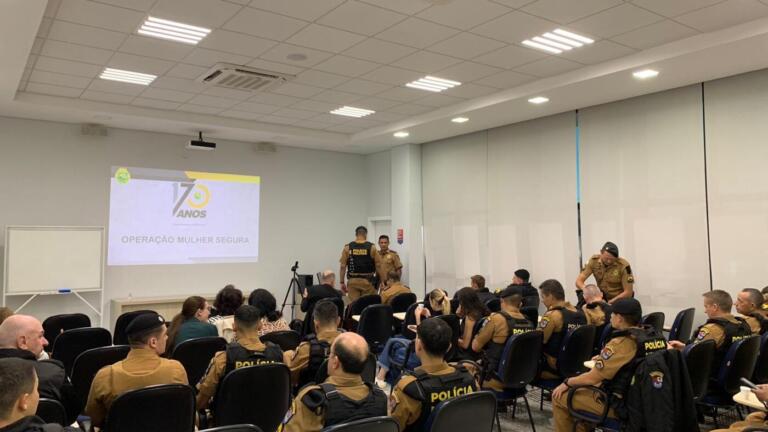 Policiais participam de palestra “Operação Mulher Segura”