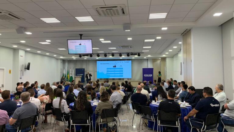 Evento ao Dia da Indústria reúne lideranças, empresários e comitiva da Fiep em Marechal Rondon