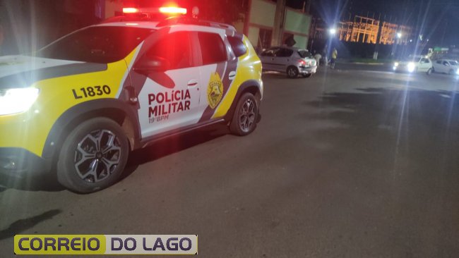 Homem é morto e outros dois são baleados em frente a um bar em Santa Helena