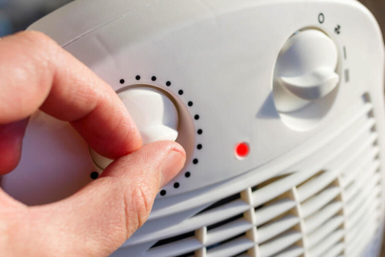 Com dias mais frios, Copel orienta consumidores sobre o uso eficiente de energia