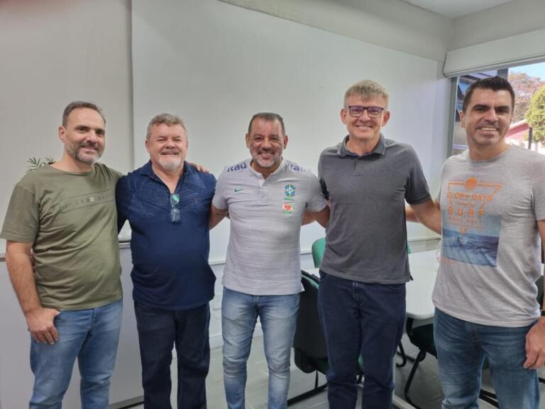 Técnico da Seleção Brasileira de Futsal palestra nesta quinta-feira em Marechal Rondon