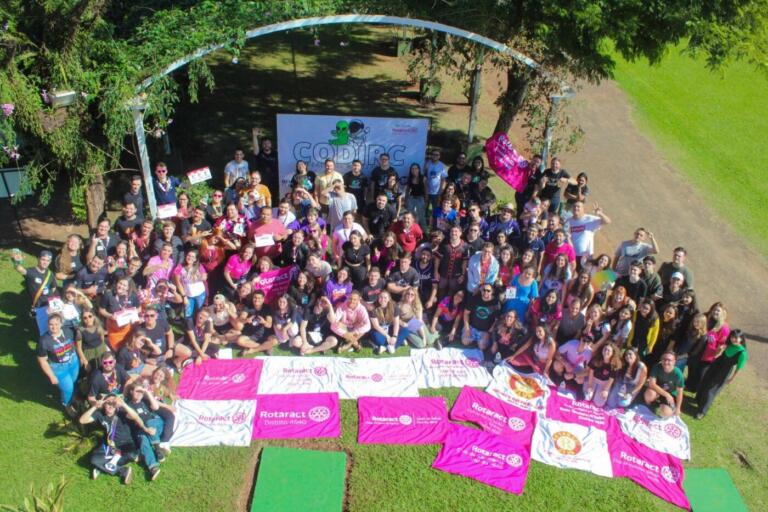 Rotaract Club de Marechal Rondon se destaca na 34ª Conferência Distrital