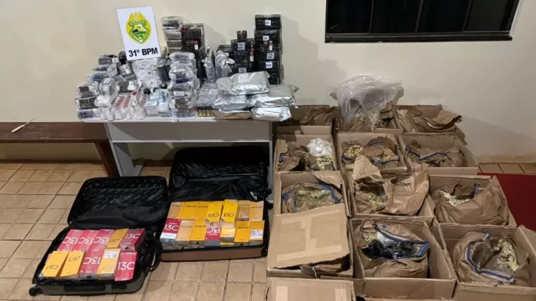 PM apreende anabolizantes escondidos em sacos de areia no Paraná