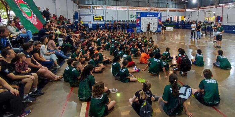 Abertura da Copa Oeste de Badminton acontece no fim de semana