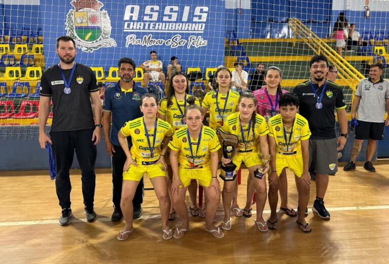 Meninas da AACC são vice-campeãs no Circuito Oeste; sub-18 avança no Paranaense