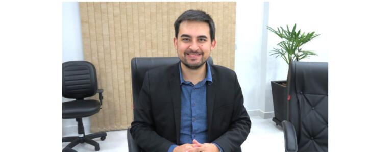 Juca requer informações sobre contratação de máquinas terceirizadas pela prefeitura