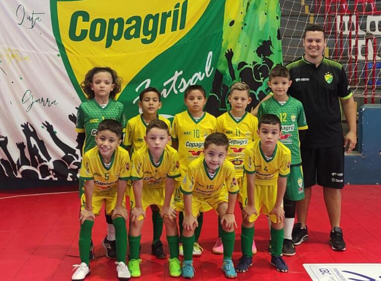 Sub-8 da AACC/Prefeitura de Marechal Rondon avança no NFP; sub-12 se despede do Estadual