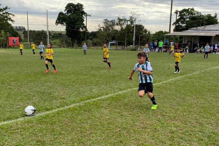 Escola Coxa/Prefeitura de Marechal Rondon estreia com goleadas na Copa Abel Fut 8