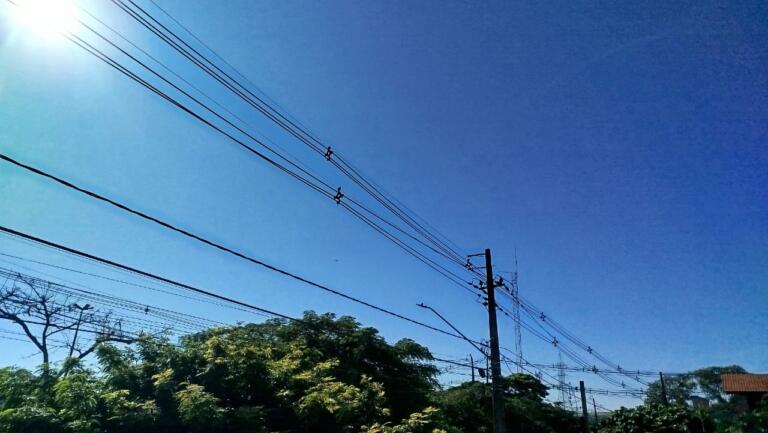 Junho começa com tempo estável e fortes rajadas de vento em Marechal Rondon