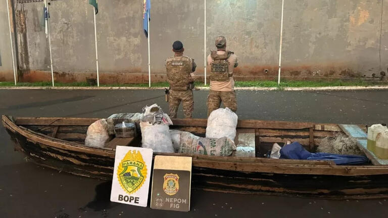 Embarcação com drogas é apreendida no Rio Paraná