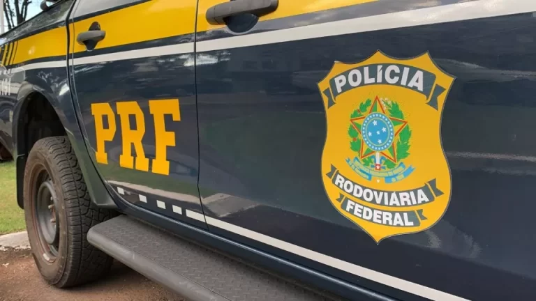 Acidente na BR-277 resulta em morte, fuga e dois presos